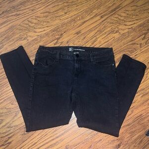 Women's Black Skinny Jeans